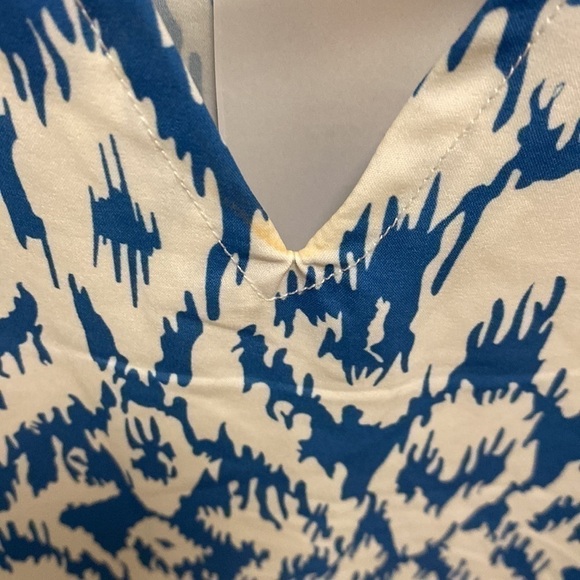 Blue and white shift dress with ruffle sleeves size small - Picture 4 of 5